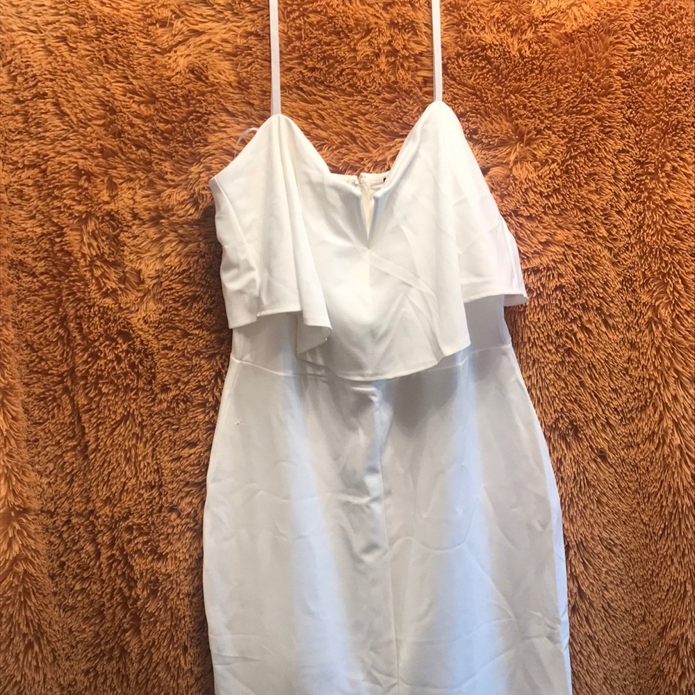 NWOT beautiful white Forever 21 dress - Picture 5 of 8